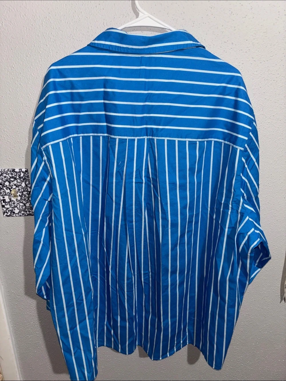 Aerie Women's Good Day Button Down Shirt in Ocean Aqua blue (size Large) - Picture 7 of 7